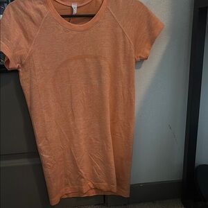 Lululemon Athletica Orange Fitted Short Sleeve Tee